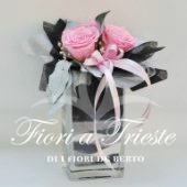 Vetro con rose stabilizzate