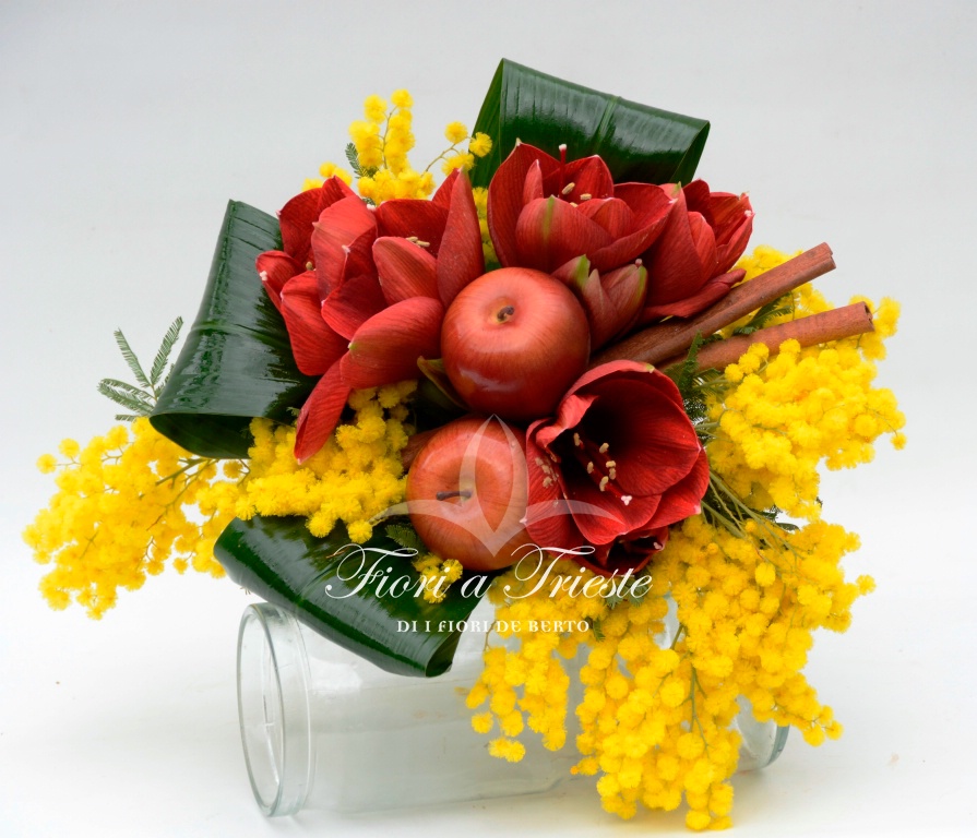 Bouquet con amarillis e mimosa
