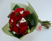 Bouquet red passion.