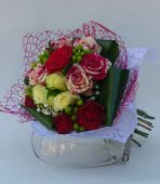 Bouquet con rose harlequin