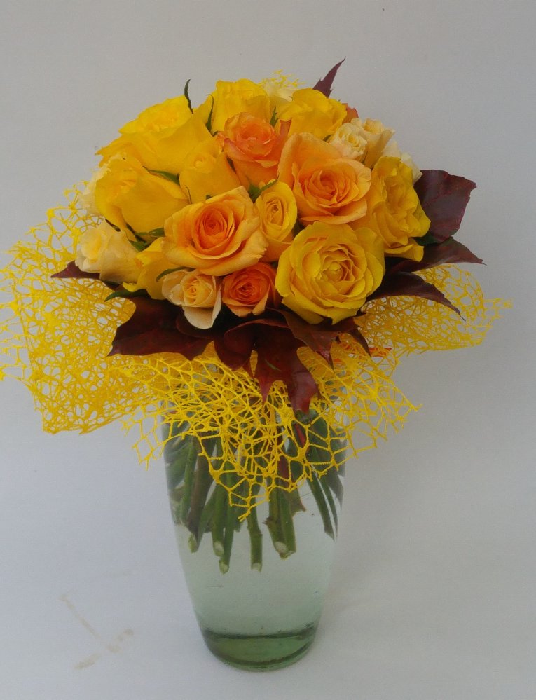 Foto Bouquet di rose gialle